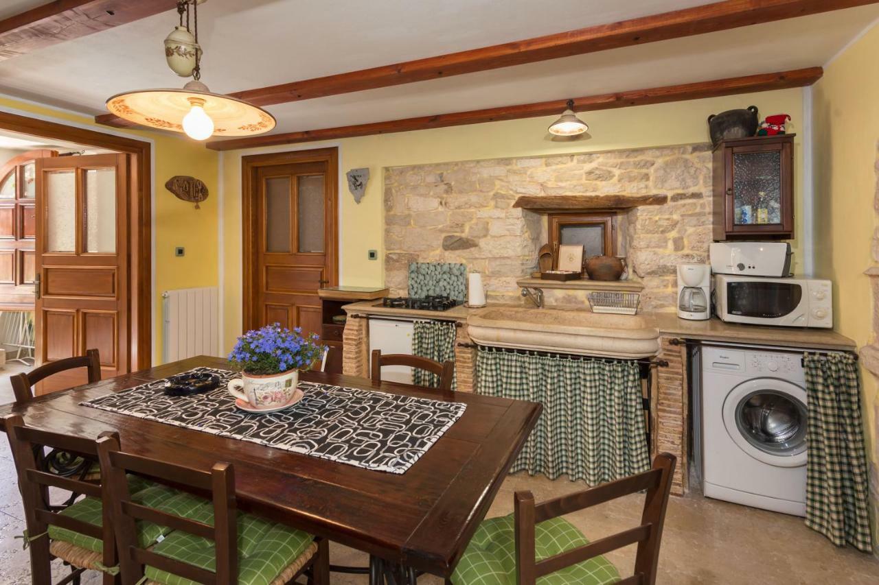 Apartment Enna Svetvincenat Luaran gambar