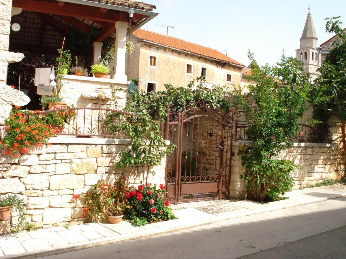 Apartment Enna Svetvincenat Luaran gambar